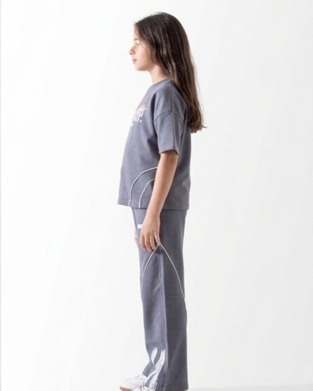 مجموعة "Grow Up" الرياضية الحضرية